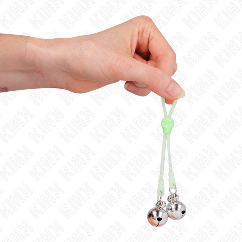 KINK - PINCES À TETON LUMINEUSES CRÂNE AVEC ANNEAU CLOCHES RÉGLABLES VERT / ARGENT – Image 4
