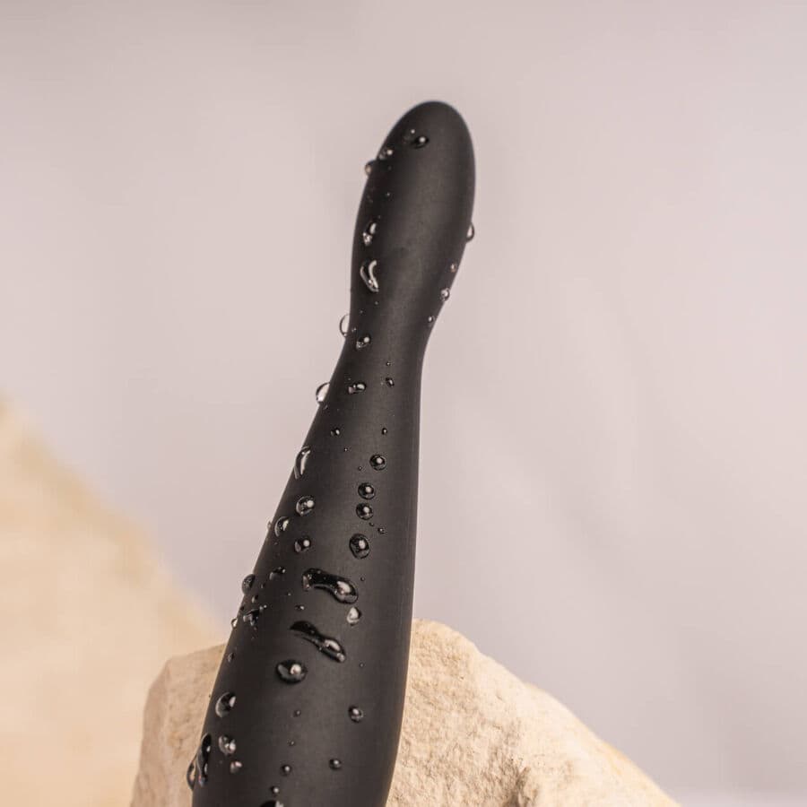 ROCKS-OFF - PETITE SENSATIONS TEAZER ANAL PLUG VIBRATEUR NOIR – Image 3